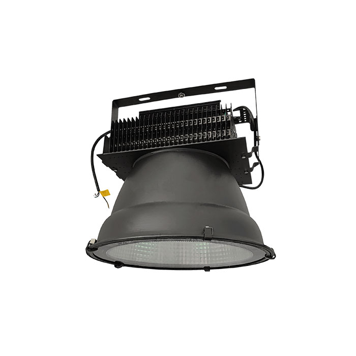 普瑞斯工礦燈價格高的原因？